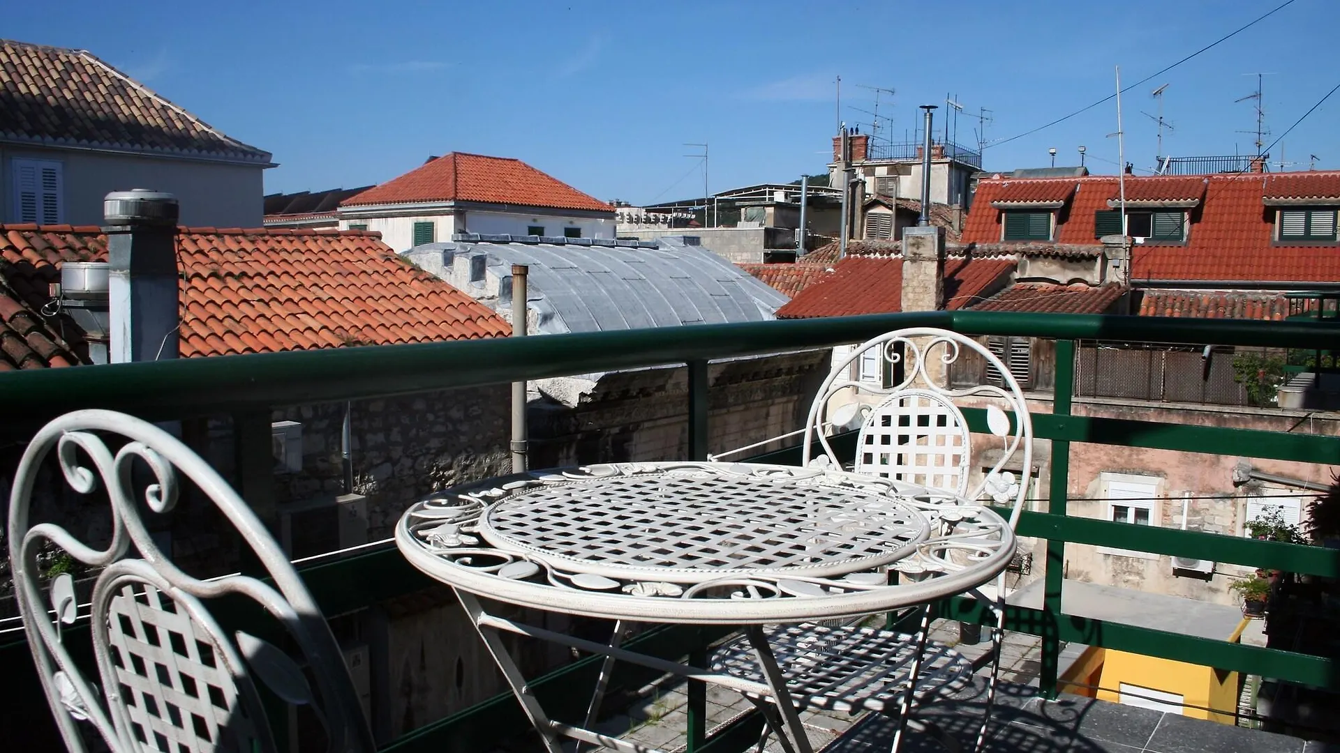 Guest house Banica Apartments & Rooms Split